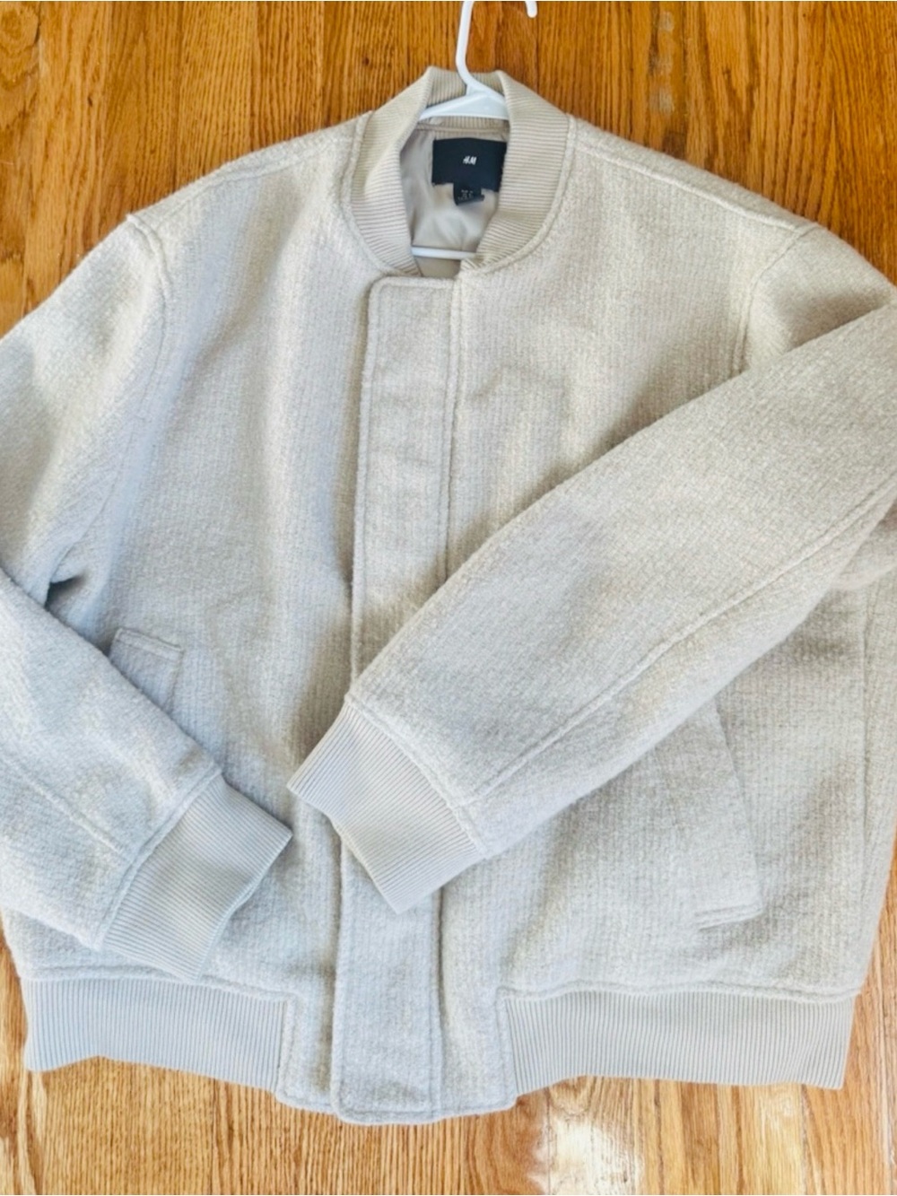 H&M Men's Light Cream Zip-Up Bomber jacket